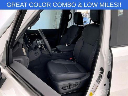 Used 2024 Lexus GX 550 w/ Cold Area Package image 34