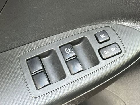 Used 2024 Mitsubishi Eclipse Cross SE AWD/4WD image 13