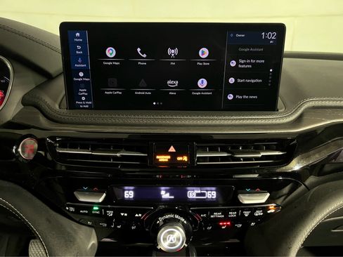 Used 2026 Acura MDX SH-AWD w/ Advance Package image 12