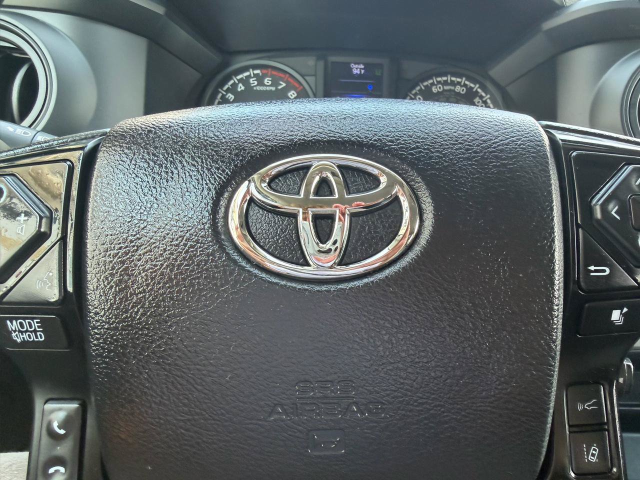 Used 2023 Toyota Tacoma SR w/ SR Convenience Package RWD image 21