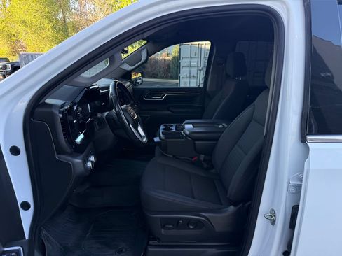 Used 2023 GMC Sierra 1500 SLE AWD/4WD image 33