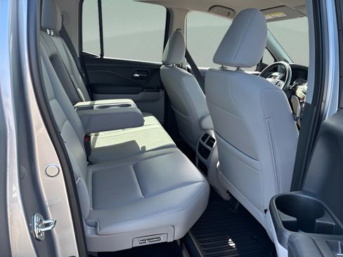 Certified 2018 Honda Ridgeline RTL image 19