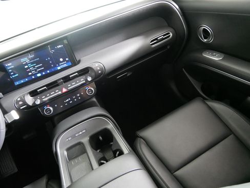 Used 2026 Hyundai Palisade SEL AWD/4WD image 11