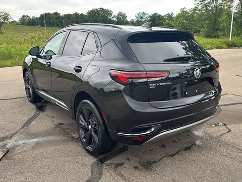 Used 2023 Buick Envision Preferred w/ Sport Touring Package AWD/4WD image 3