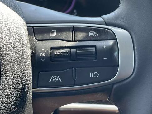 Certified 2024 Kia Sportage EX FWD image 21