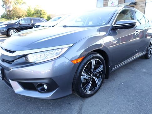 Used 2016 Honda Civic Touring image 35