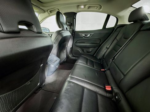 Used 2024 Volvo S60 B5 Plus image 24