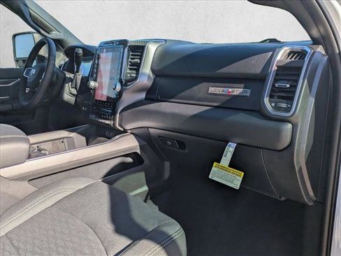 New 2026 RAM 2500 Lone Star AWD/4WD image 17