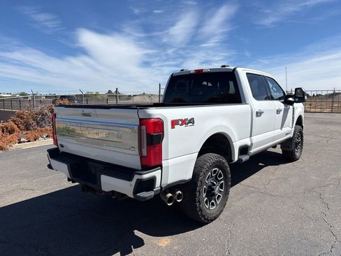 Used 2023 Ford F350 Platinum image 4