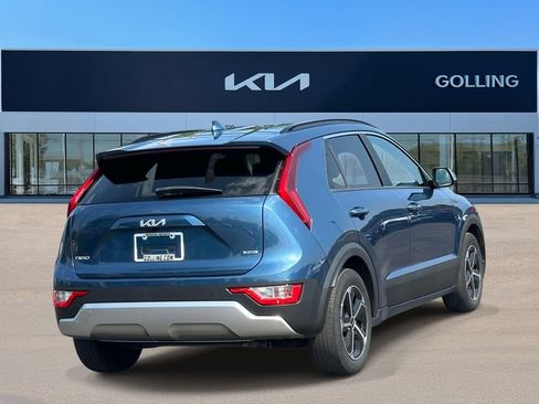 Certified 2023 Kia Niro EX w/ EX Cold Weather Package FWD image 3