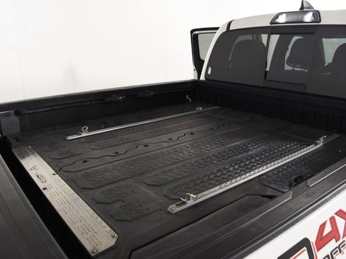 Used 2019 Toyota Tacoma TRD Off-Road AWD/4WD image 24