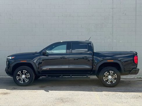 Used 2024 GMC Canyon AT4 w/ Canyon Safety Plus Package AWD/4WD image 3