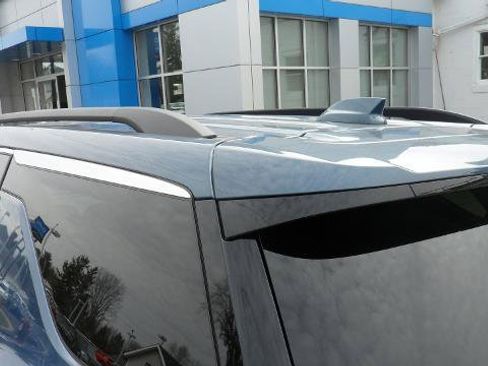 Used 2026 Chevrolet Traverse LT w/ Driver Confidence Package FWD image 7