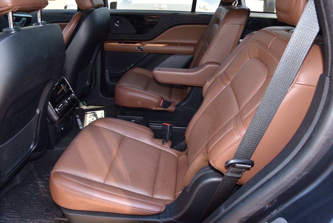 Certified 2024 Lincoln Aviator Reserve AWD/4WD image 11