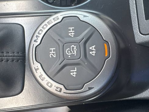 Used 2024 Ford Bronco Black Diamond AWD/4WD image 29