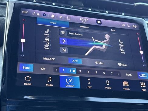 Used 2024 Jeep Grand Cherokee L Overland w/ Advanced Protech Group III image 37