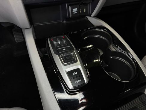Used 2017 Honda Pilot Elite image 20
