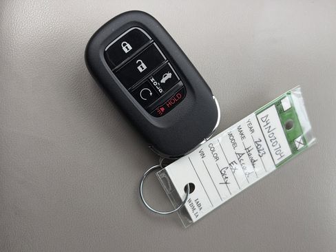 Used 2023 Honda Accord EX image 31