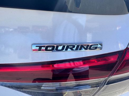 Used 2024 Honda Civic Touring image 12