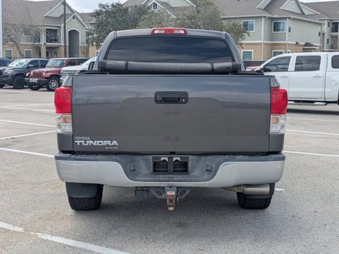 Used 2013 Toyota Tundra w/ SR5 Pkg image 6