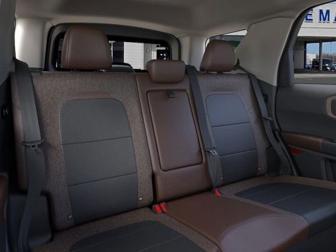 New 2025 Ford Bronco Sport Outer Banks image 11