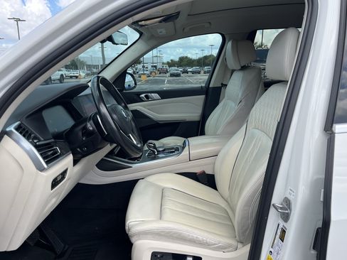 Used 2020 BMW X7 xDrive40i w/ Premium Package AWD/4WD image 34