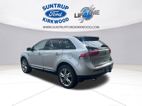 Used 2015 Lincoln MKX AWD w/ Equipment Group 102A image 3