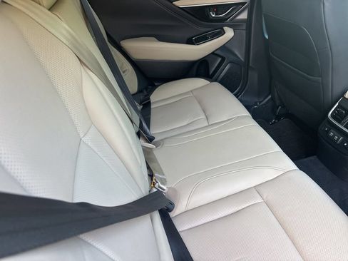 Used 2022 Subaru Outback Limited AWD/4WD image 31