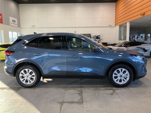 Used 2024 Ford Escape Active image 4