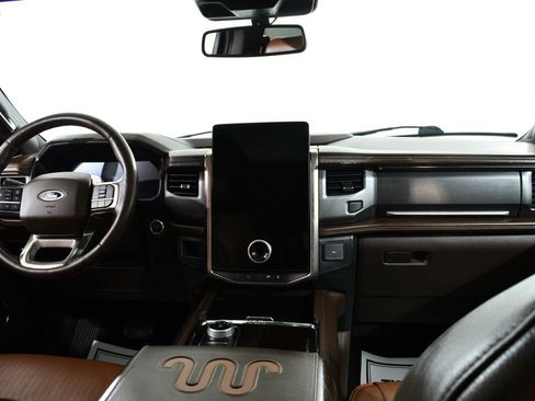 Used 2022 Ford Expedition King Ranch AWD/4WD image 7