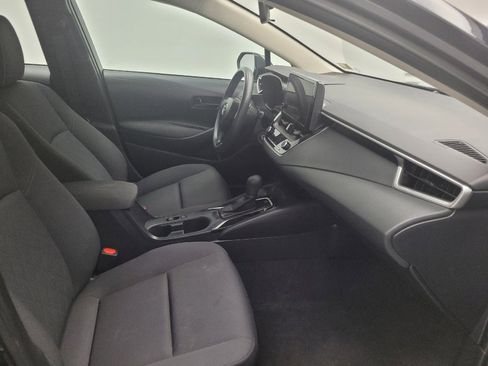 Used 2023 Toyota Corolla LE image 21