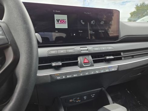 Certified 2025 Kia K4 FWD image 16