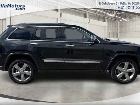 Used 2013 Jeep Grand Cherokee Overland w/ Advance Technology Group image 2