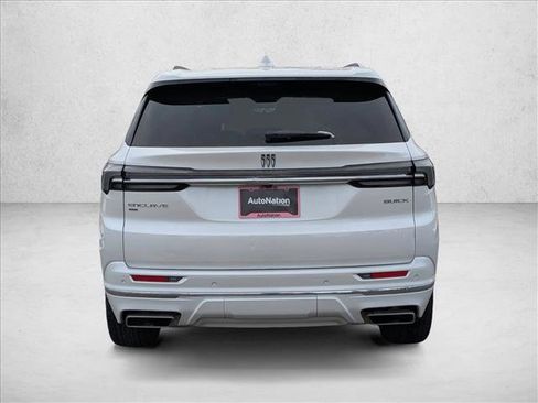 Used 2025 Buick Enclave Avenir w/ Super Cruise Package image 6