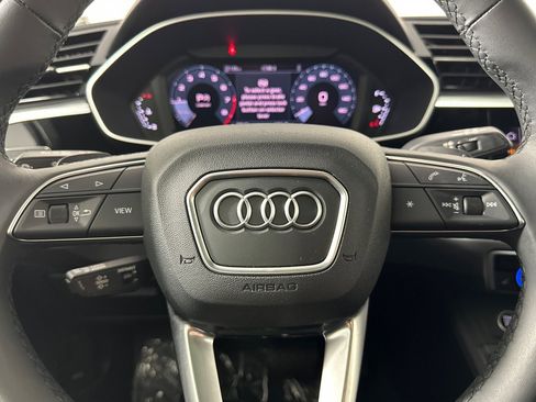 Used 2025 Audi Q3 2.0T Premium image 21
