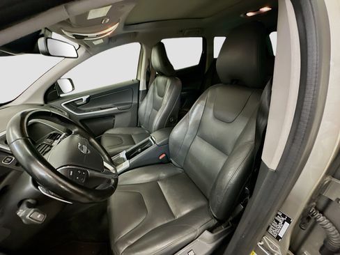 Used 2015 Volvo XC60 T6 Premier Plus AWD/4WD image 13