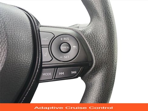 Used 2021 Toyota Corolla LE w/ Carpet Mat Package (TMS) image 30