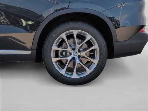 New 2026 BMW X5 xDrive40i AWD/4WD image 10