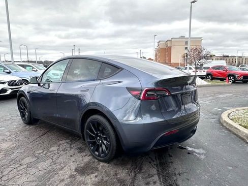 Used 2023 Tesla Model Y Long Range image 6