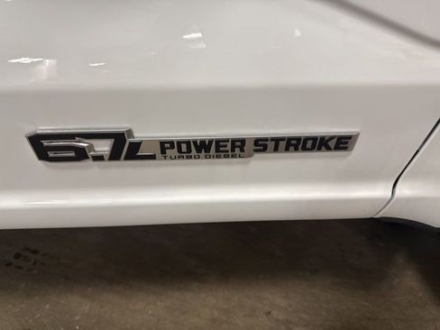 Used 2024 Ford F350 XL w/ XL Chrome Package image 5