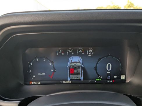 New 2025 Ford F150 Lariat w/ Equipment Group 502A High image 43