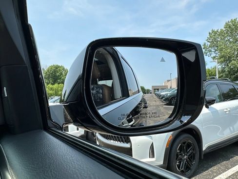 New 2027 INFINITI QX80 Luxe AWD/4WD image 11