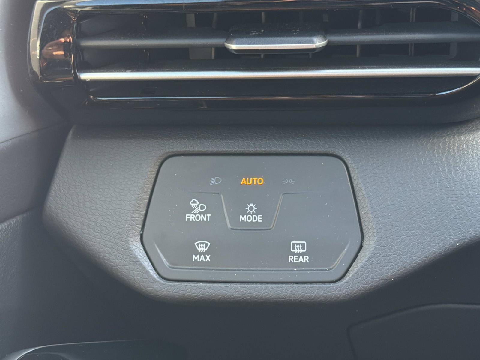 Certified 2023 Volkswagen ID.4 Pro S RWD image 27