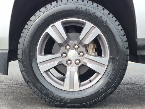 Used 2016 Chevrolet Colorado LT image 6