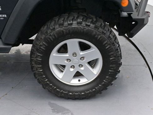 Used 2017 Jeep Wrangler Unlimited Sport w/ Quick Order Package 24S image 27