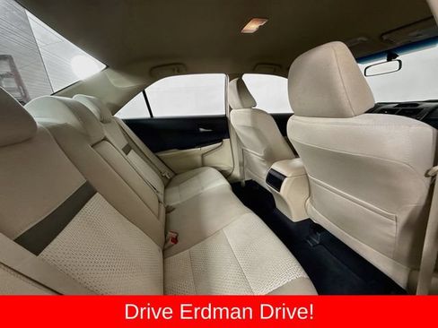 Used 2014 Toyota Camry LE FWD image 29