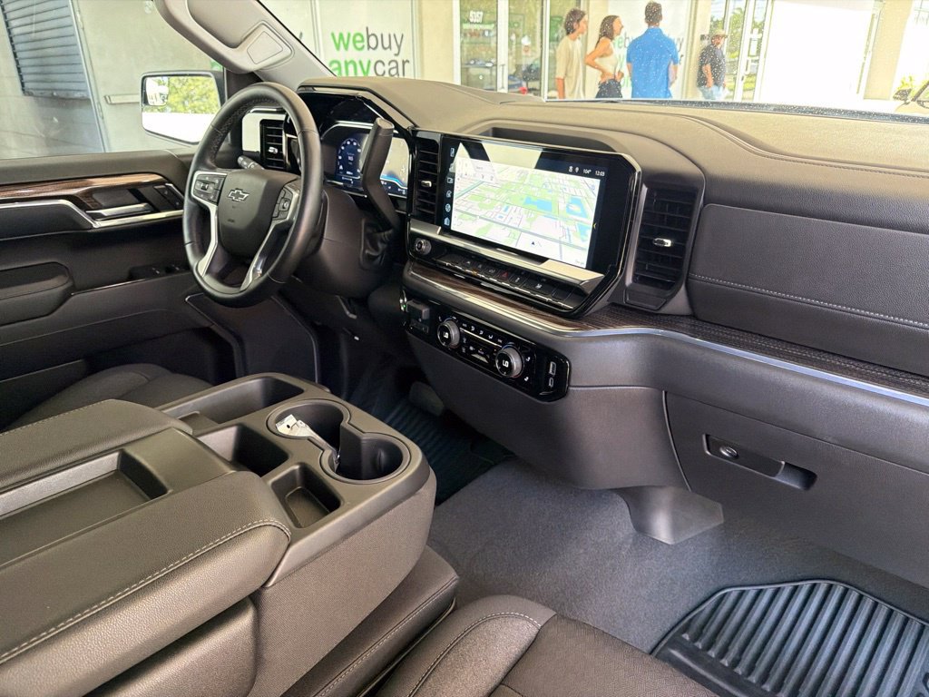 Used 2024 Chevrolet Silverado 1500 RST RWD image 31
