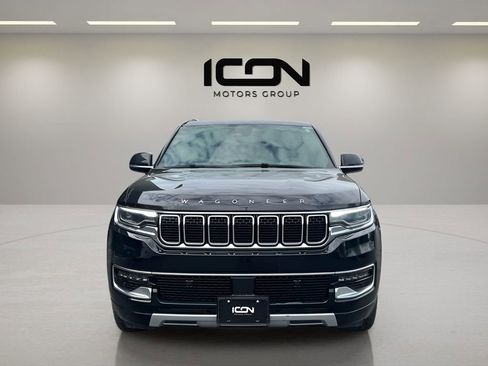 Used 2023 Jeep Wagoneer Series II AWD/4WD image 8