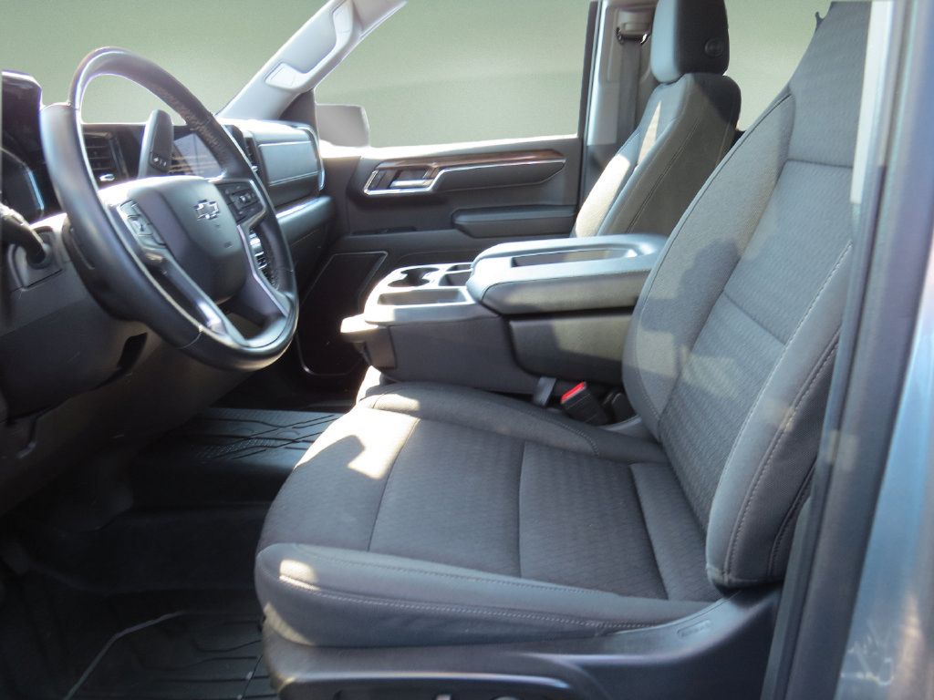 Certified 2023 Chevrolet Silverado 1500 RST w/ Protection Package AWD/4WD image 17
