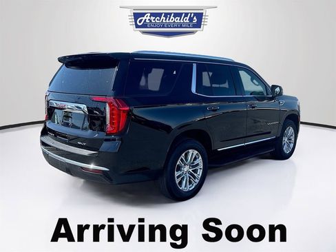 Used 2022 GMC Yukon SLT w/ SLT Luxury Package AWD/4WD image 5